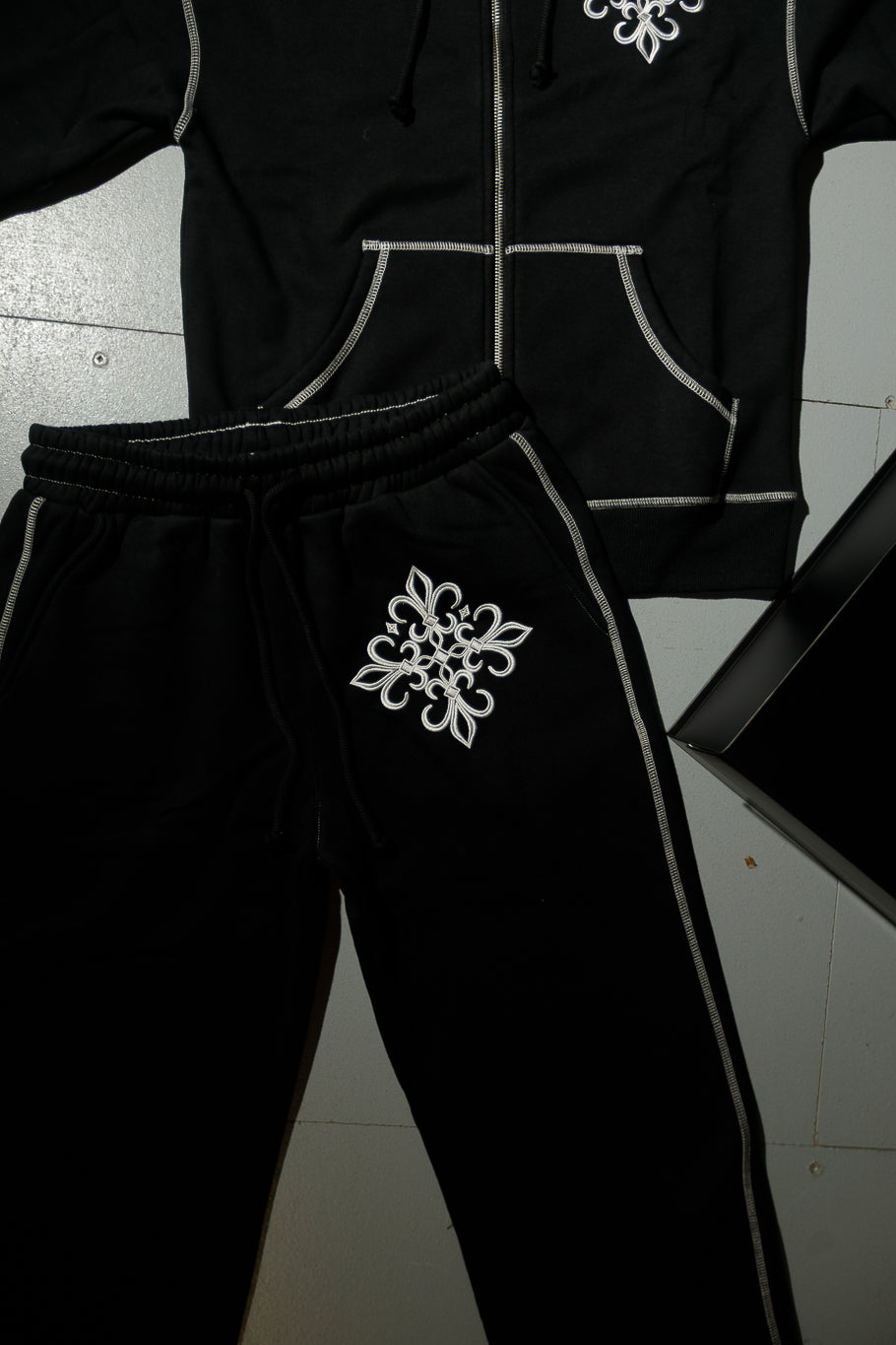 yonko polar fleece bottoms unisex